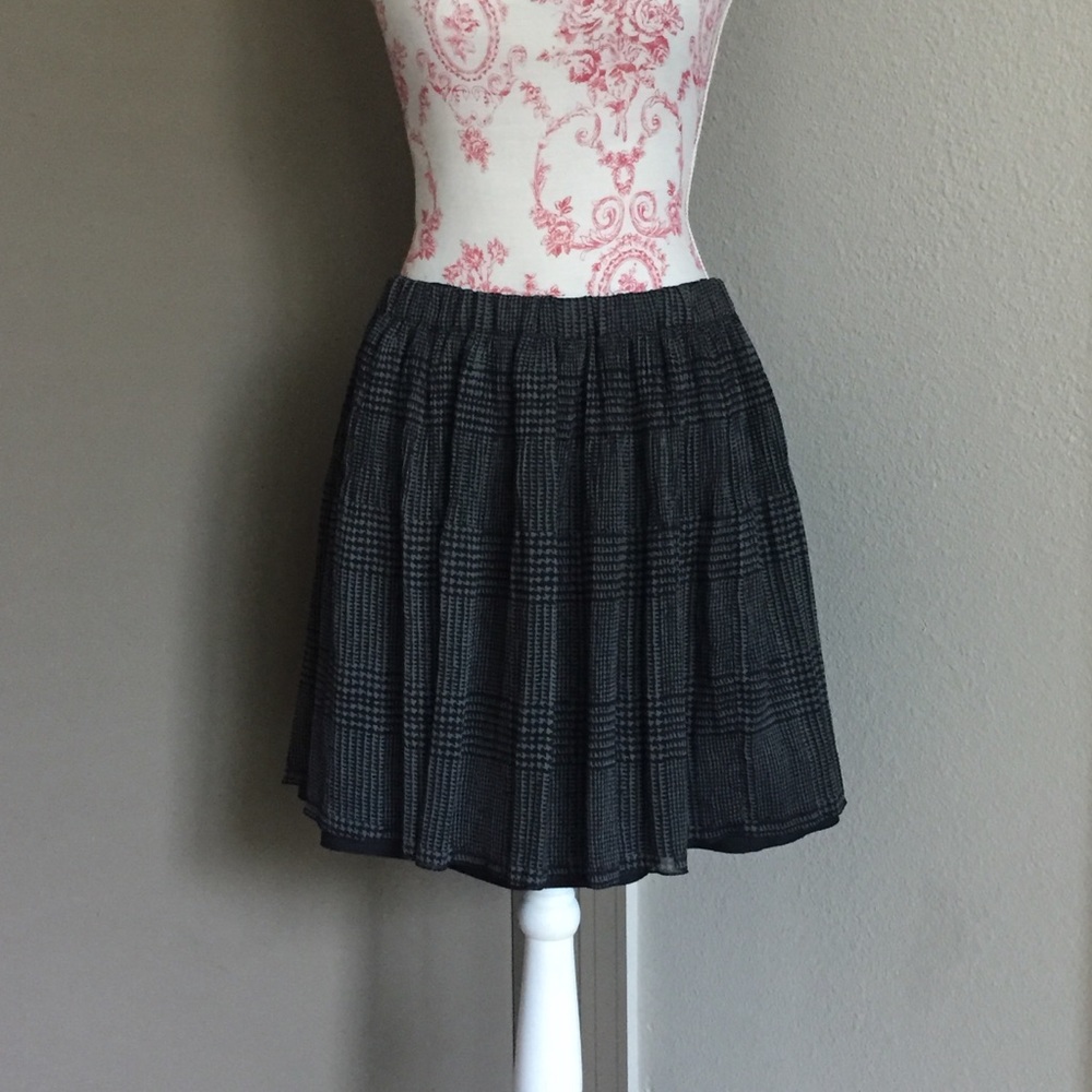 Abstract Houndstooth Skirt